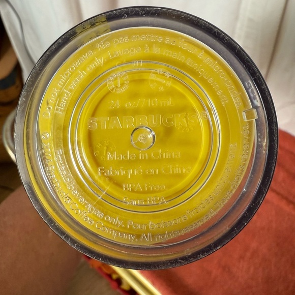 Starbucks 2014 Pineapple Cold Cup Tumbler Venti 24 oz Green Lid No Straw - Picture 2 of 4